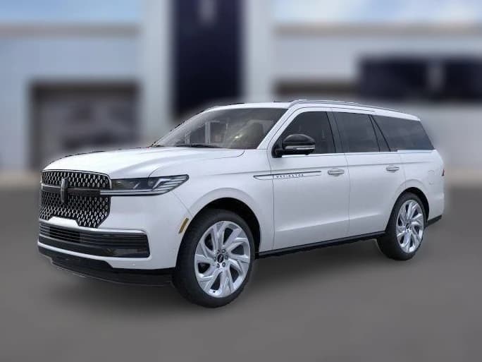 Lincoln Navigator Reserve 4x4 2025 — side view