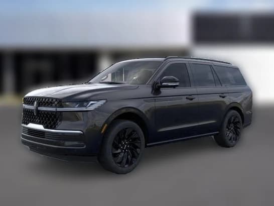 Lincoln Navigator Reserve 4x4 2026 — side view