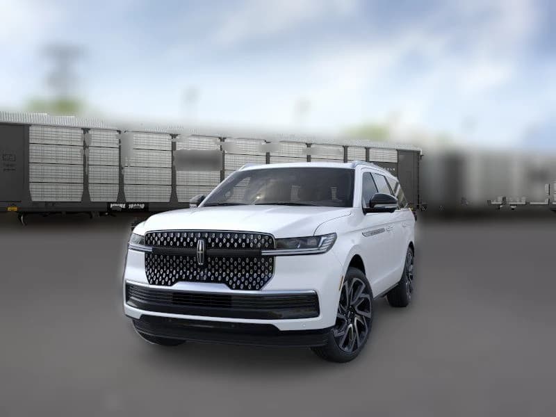 Lincoln Navigator Reserve 4x4 2026 — side view