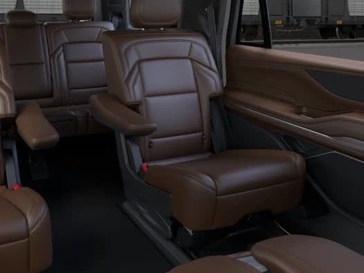 Lincoln Navigator Reserve 4x4 2026 — side view