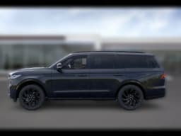 Lincoln Navigator Reserve 4x4 2026 — side view
