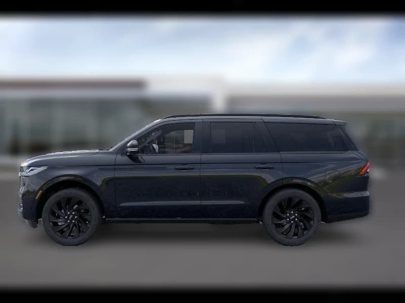 Lincoln Navigator Reserve 4x4 2026 — side view
