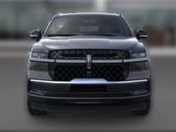 Lincoln Navigator Reserve 4x4 2026 — side view