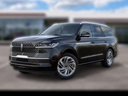 Lincoln Navigator Reserve 4x4 2027 — side view