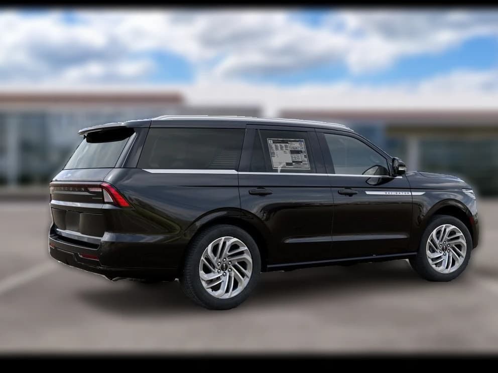 Lincoln Navigator Reserve 4x4 2027 — side view