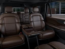Lincoln Navigator Reserve 4x4 2027 — side view