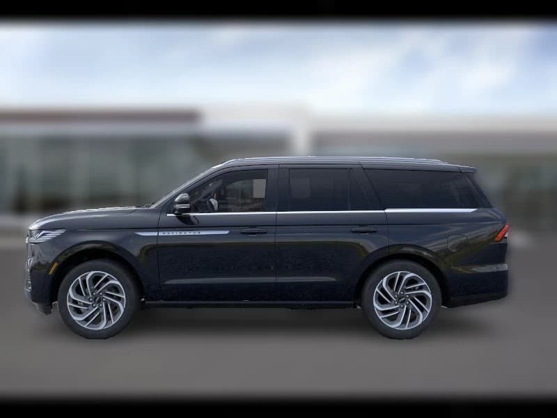 Lincoln Navigator Reserve 4x4 2026 — side view