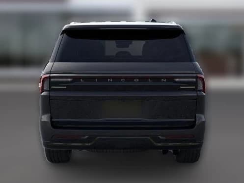 Lincoln Navigator Reserve 4x4 2026 — side view