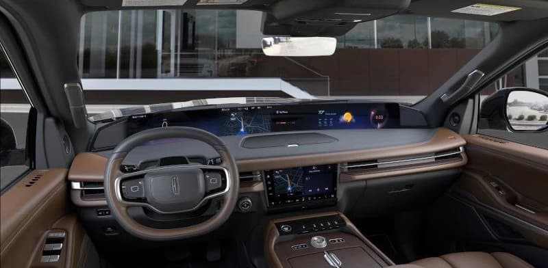 Lincoln Navigator Reserve 4x4 2026 — side view