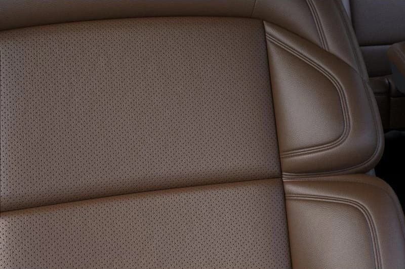 Lincoln Navigator Reserve 4x4 2026 — side view