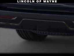 Lincoln Navigator Reserve 4x4 2026 — side view