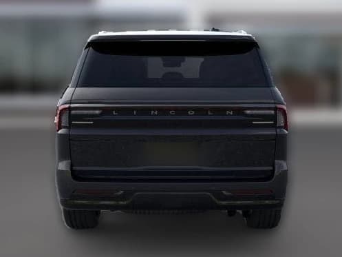 Lincoln Navigator Black Label 4x4 2026 — side view
