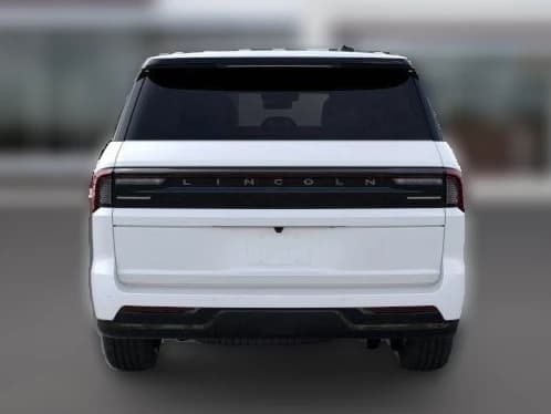 Lincoln Navigator Black Label 4x4 2026 — side view