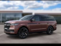 Lincoln Navigator Black Label 4x4 2027 — side view