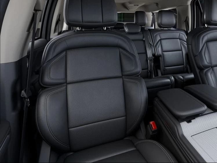 Lincoln Navigator L Reserve 4x4 2027 — side view