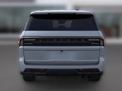 Lincoln Navigator L Reserve 4x4 2026 — side view