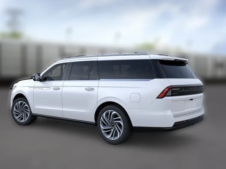 Lincoln Navigator L Reserve 4x4 2026 — side view