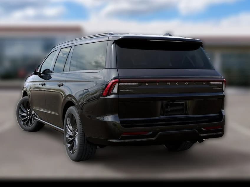 Lincoln Navigator L Reserve 4x4 2027 — side view