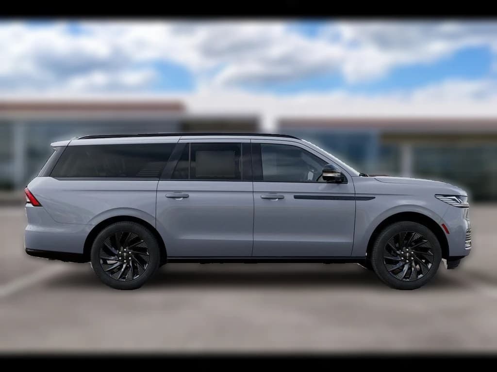 Lincoln Navigator L Reserve 4x4 2027 — side view