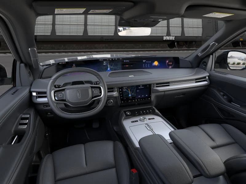 Lincoln Navigator L Reserve 4x4 2026 — side view