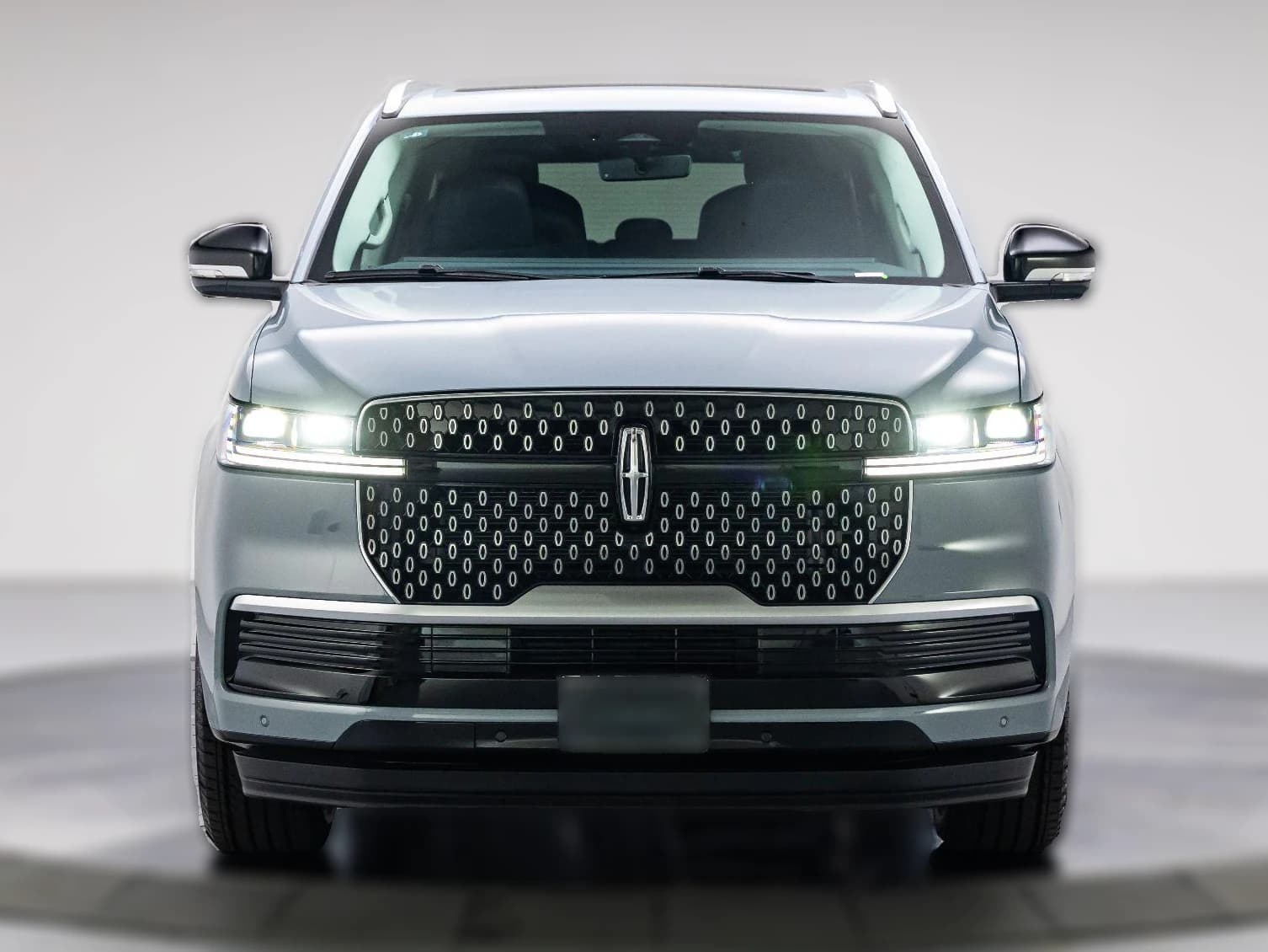 Lincoln Navigator L Reserve 4x4 2027 — side view