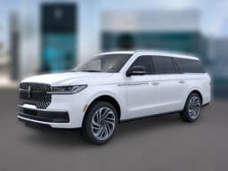 Lincoln Navigator L Reserve 4x4 2025 — side view