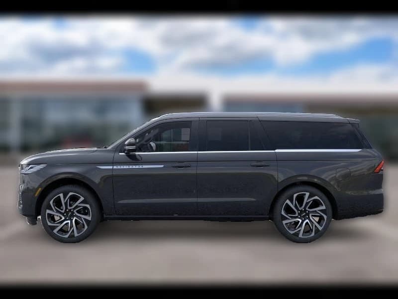 Lincoln Navigator L Reserve 4x4 2026 — side view