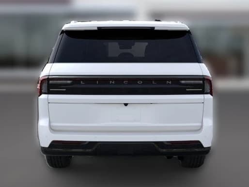 Lincoln Navigator L Reserve 4x4 2026 — side view