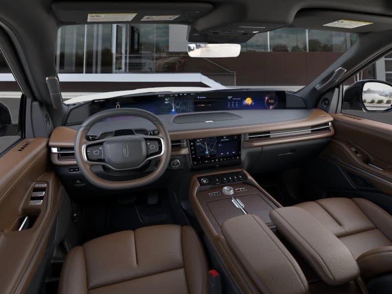 Lincoln Navigator L Reserve 4x4 2026 — side view