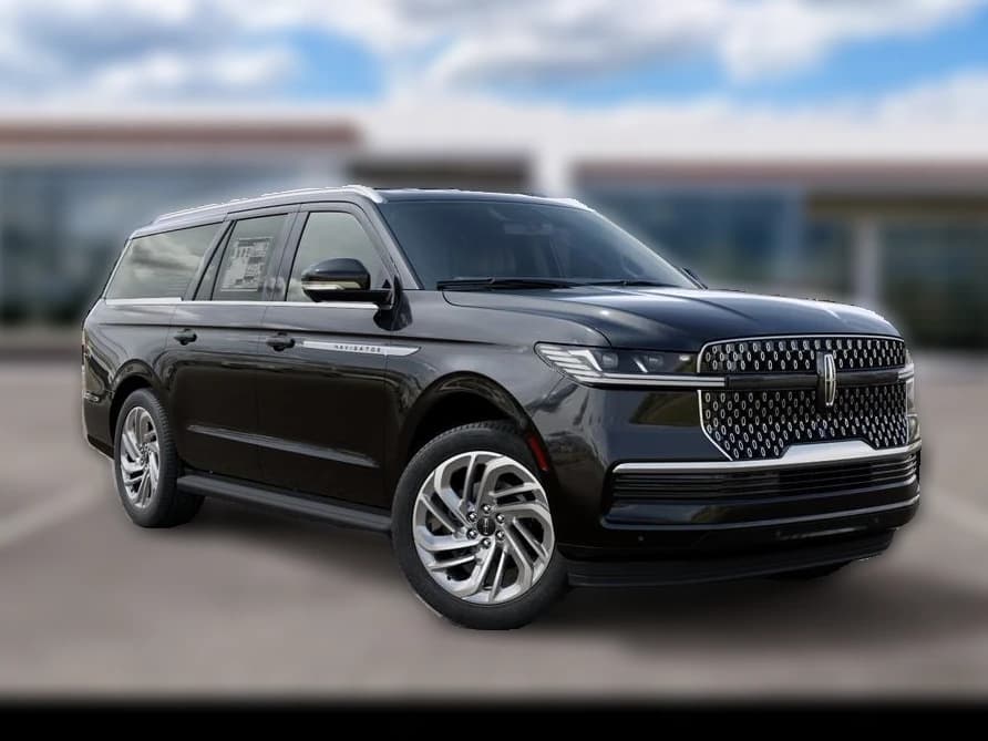 Lincoln Navigator L Premiere 4x4 2027 — side view