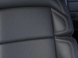 Lincoln Navigator L Premiere 4x4 2026 — side view