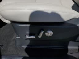 Lincoln Navigator L Premiere 4x4 2026 — side view