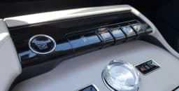 Lincoln Navigator L Premiere 4x4 2026 — side view