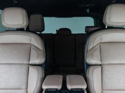 Lincoln Navigator L Black Label 4x4 2026 — side view