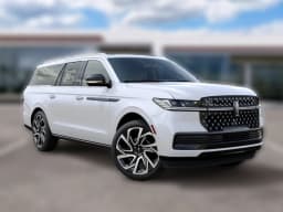 Lincoln Navigator L Black Label 4x4 2027 — side view