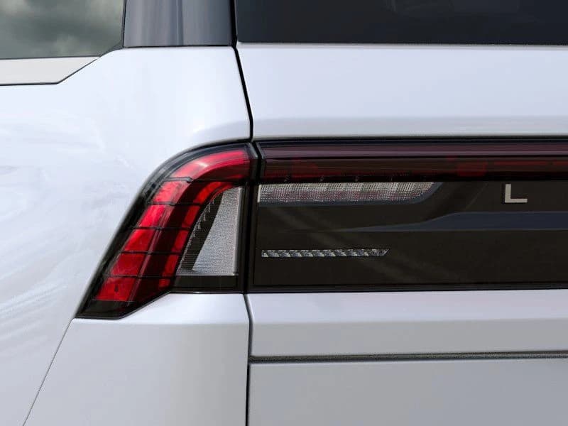Lincoln Navigator L Black Label 4x4 2027 — side view