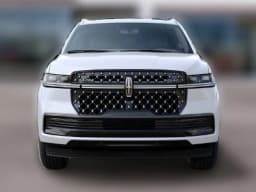 Lincoln Navigator L Black Label 4x4 2027 — side view