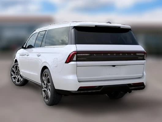 Lincoln Navigator L Black Label 4x4 2027 — side view