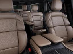 Lincoln Navigator L Black Label 4x4 2027 — side view