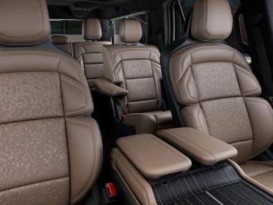 Lincoln Navigator L Black Label 4x4 2027 — side view