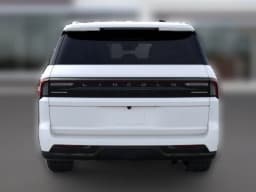 Lincoln Navigator L Black Label 4x4 2026 — side view