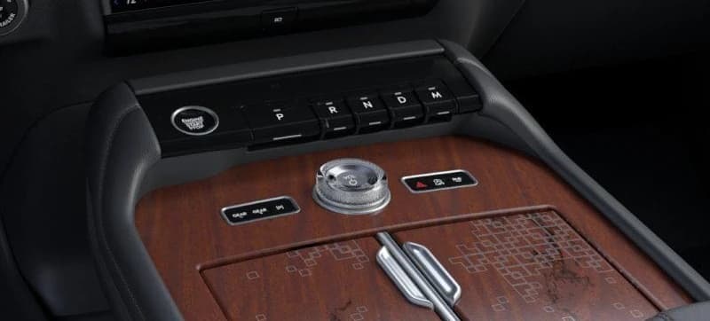 Lincoln Navigator L Black Label 4x4 2026 — side view