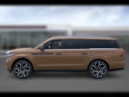 Lincoln Navigator L Black Label 4x4 2026 — side view