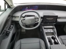Lincoln Nautilus Premiere AWD 2026 — side view