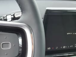 Lincoln Nautilus Premiere AWD 2026 — side view