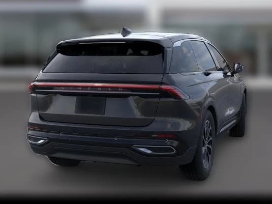 Lincoln Nautilus Premiere AWD 2026 — side view
