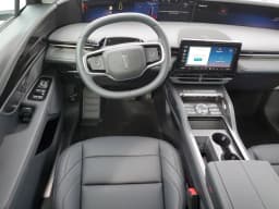 Lincoln Nautilus Premiere AWD 2026 — side view