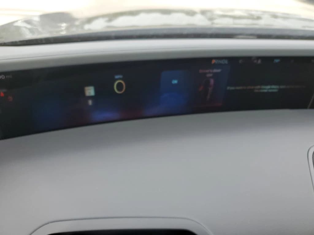 Lincoln Nautilus Premiere AWD 2026 — side view