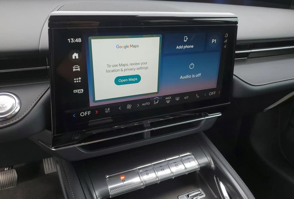 Lincoln Nautilus Premiere AWD 2026 — side view