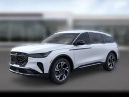 Lincoln Nautilus Premiere AWD 2026 — side view